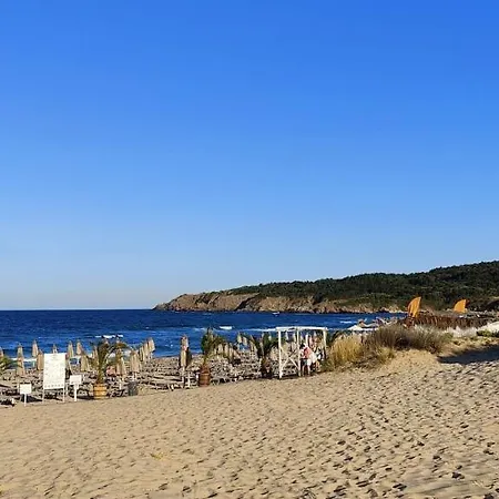 Life Private Apartment Sozopol
