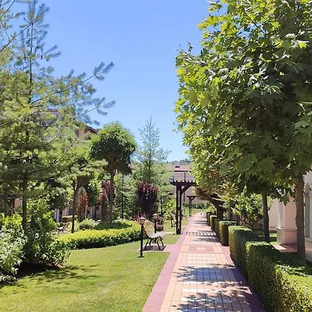 Life Private Apartment Sozopol