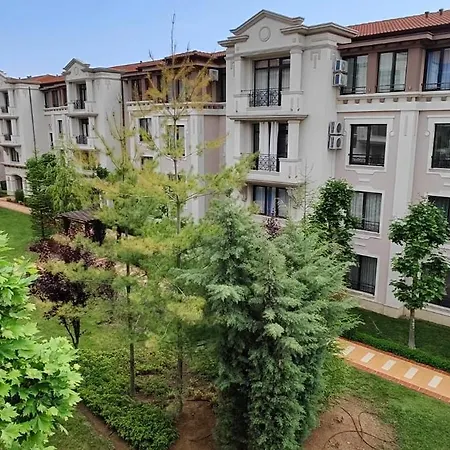 Life Private Apartment Sozopol